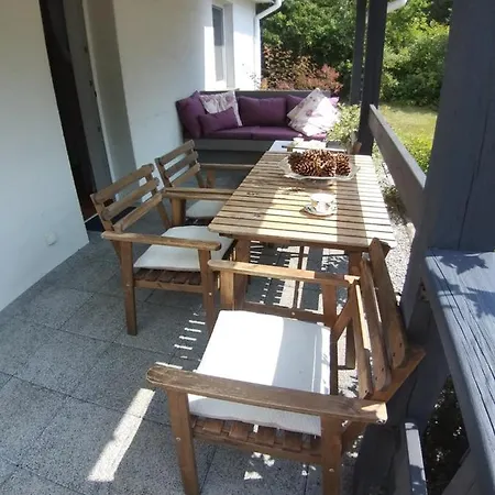 Dom Nad Jeziorem Suszewskim, Swietne. * Swietne
