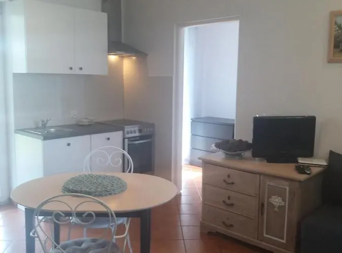 Dom Nad Jeziorem Suszewskim, Swietne. *