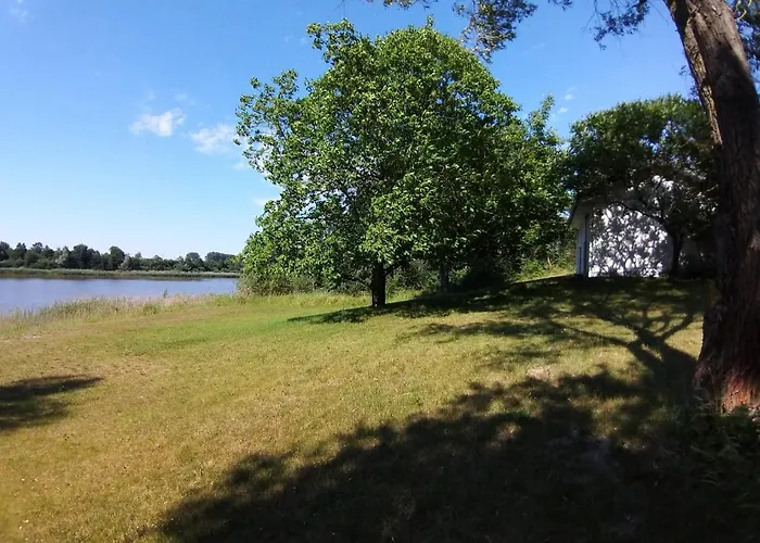 Holiday home Dom Nad Jeziorem Suszewskim, Swietne. Swietne