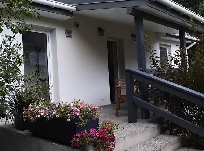 Dom Nad Jeziorem Suszewskim, Swietne. Holiday home *