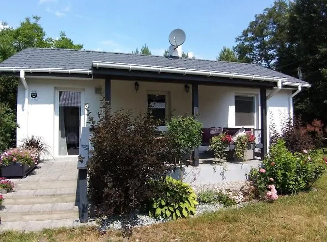 Holiday home Dom Nad Jeziorem Suszewskim, Swietne.